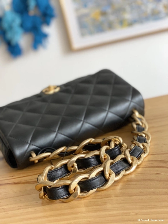 Hyper Peter BAG CHANEL LARGE FLAP 0804